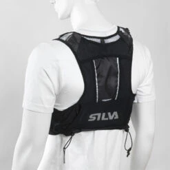 Silva Strive Light 5 Trailrunningrugzak 12 Silva Strive Light 5 Trailrunningrugzak -Openlucht Tas Winkel iview 5052004 001 pic5